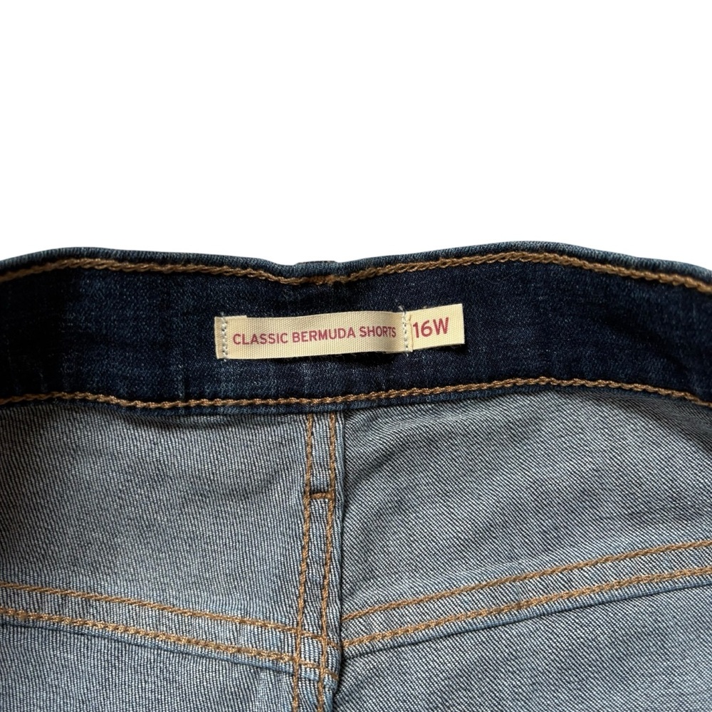 Levi's Blue Classic Bermuda 10" Shorts Size 16 W New with tags - Picture 4 of 7